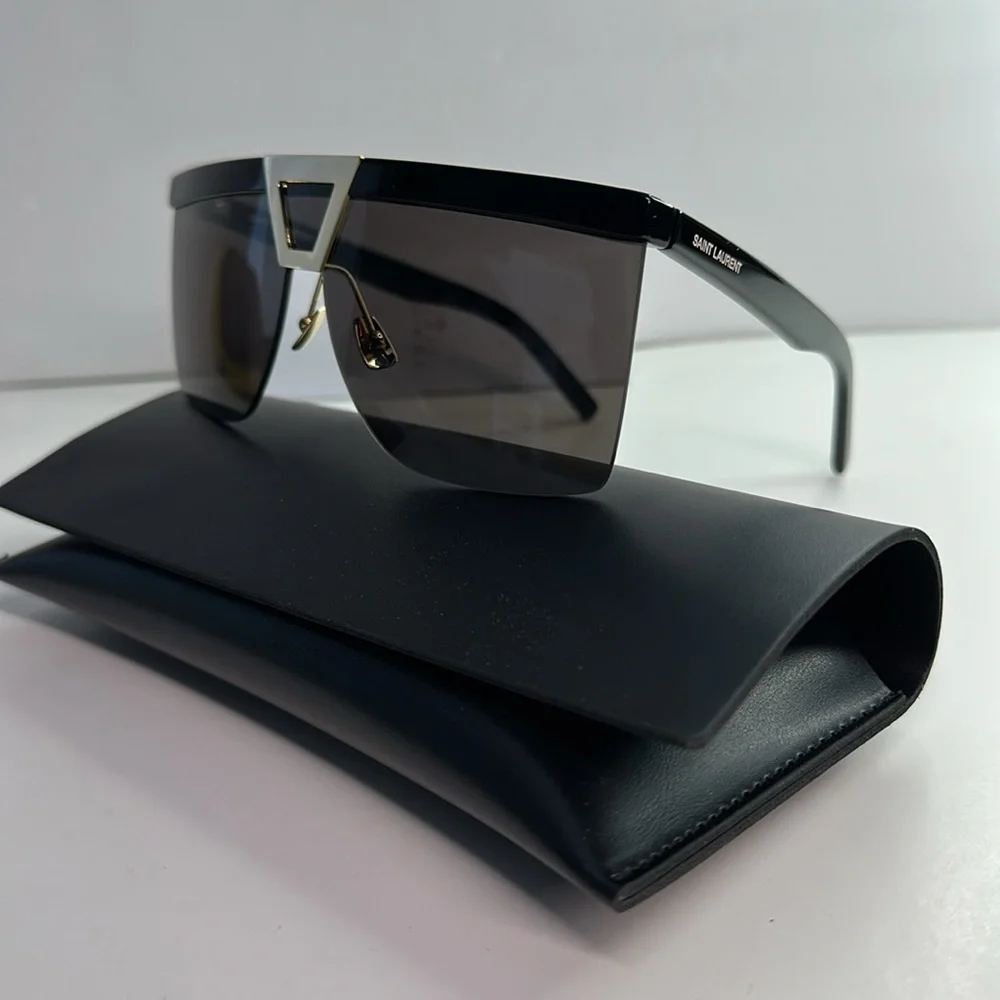 – New & Authentic Saint Laurent SL 537 PALACE Black Sunglasses